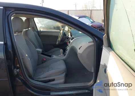 2010 Chevrolet Malibu Lt z USA, uszkodzony, nr VIN 1G1ZC5EB8AF261048